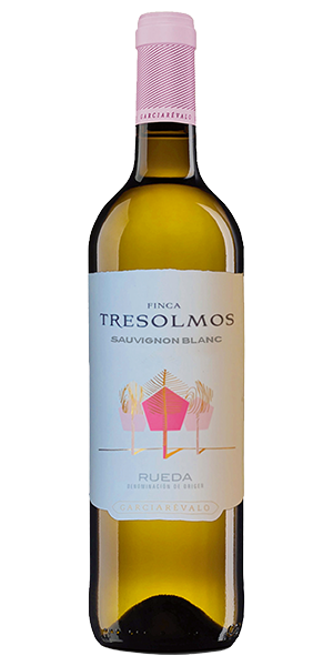 Bodegas Garciarevalo Tresolmos Sauvignon Blanc DO Rueda Spanien Sauvignon Blanc In der Nase Passionsfrucht, grüner Apfel und ein Hauch gelbe Peperoni. Am Gaumen verschmelzen Frucht und Struktur harmonisch. Der Abgang beeindruckt mit exotischen Fruchtnoten und Finesse. Wein kaufen.