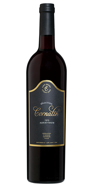 Cave Emery Cornalin 1313 Altum Vinum AOC Wallis Schweiz Cornalin Würzig und fruchtig mit dominanten Noten von Schwarzkirsche und Nelken. Am Gaumen intensiv, lang und geschmeidig mit eleganter Frucht und kräftiger Tanninstruktur. Wein kaufen