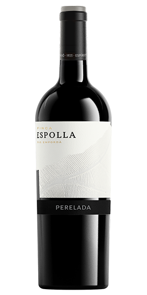 Castillo Perelada Finca Espolla DO Ampurdàn Spanien Monastrell, Syrah Frisch mit ausgeprägtem balsamischen und mineralischen Charakter. Komplexe Nase, süsse Früchte, Gewürze, Karamell, Kaffee. Kraftvoll, rund, lebhafte Säure, anhaltend und ausdrucksstark. Wein kaufen.