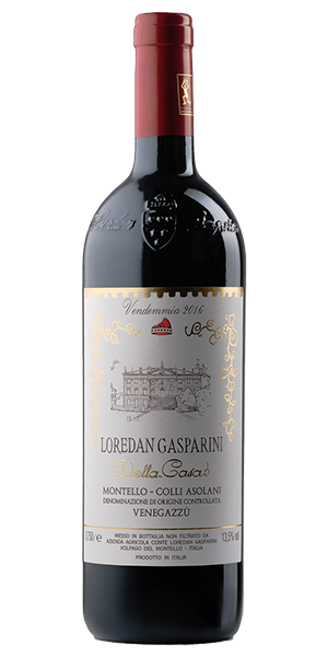 Loredan Gasparini Della Casa Montello Asolo DOC Veneto Italien Cabernet Sauvignon, Cabernet Franc, Merlot, Malbec Verspieltes Bouquet aus Fruchtkompott, Gewürzen und Tabak. Markante Nuancen von schwarzer Kirsche, Pflaume und Pfeffer überzeugen am Gaumen, mit dominanter Säure und fein ausgebauten Tanninen. Wein kaufen